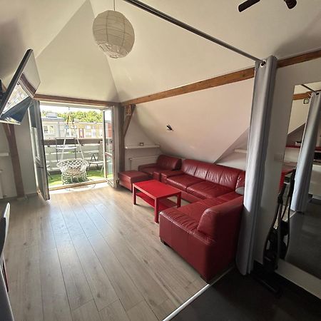Apartament Przy Wiezy 斯维诺乌伊希切 外观 照片