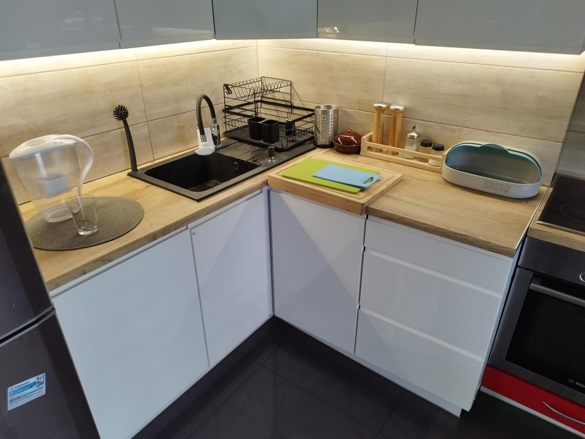 Apartament Przy Wiezy 斯维诺乌伊希切 外观 照片