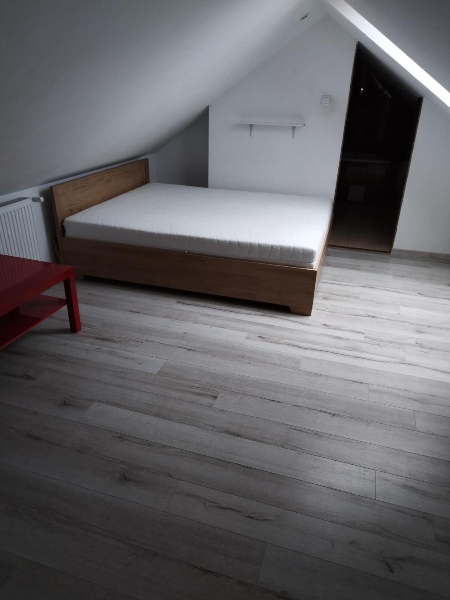Apartament Przy Wiezy 斯维诺乌伊希切 外观 照片