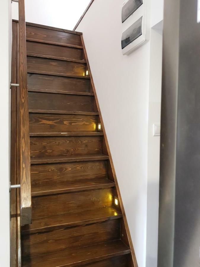 Apartament Przy Wiezy 斯维诺乌伊希切 外观 照片