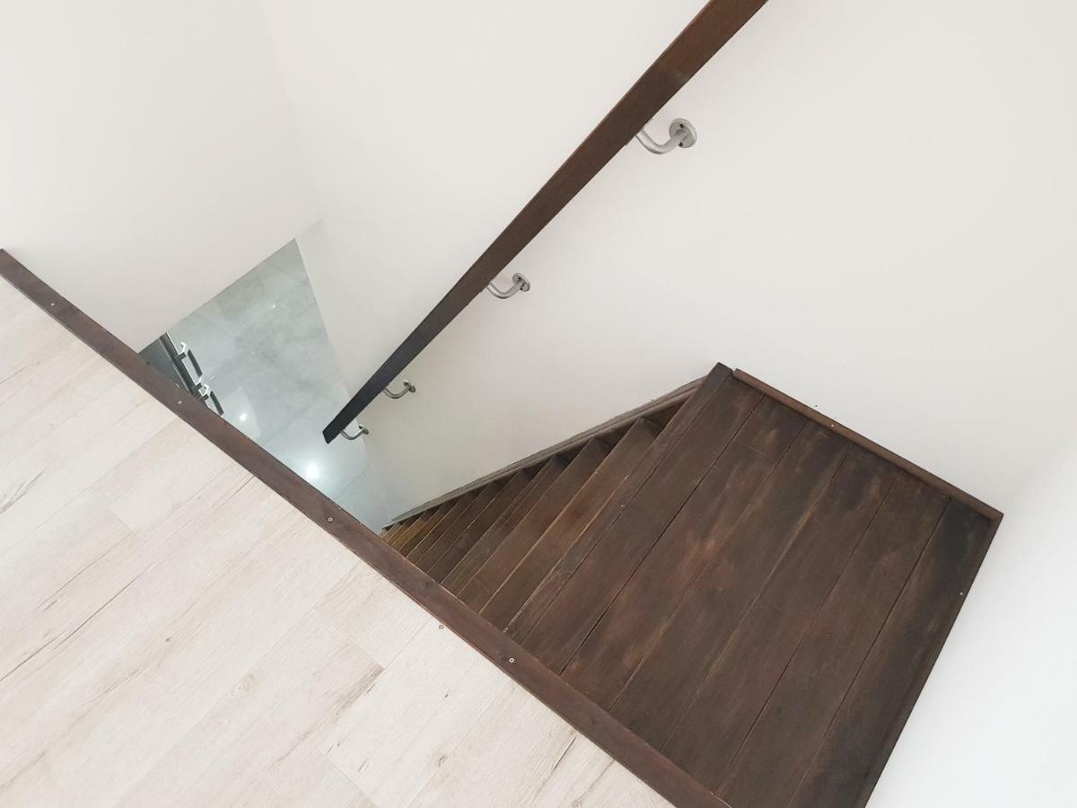 Apartament Przy Wiezy 斯维诺乌伊希切 外观 照片