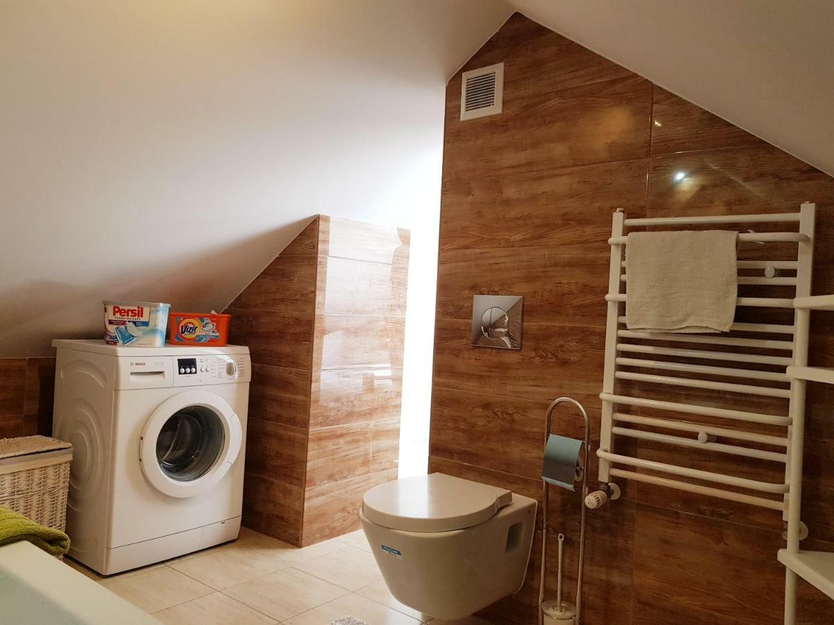 Apartament Przy Wiezy 斯维诺乌伊希切 外观 照片